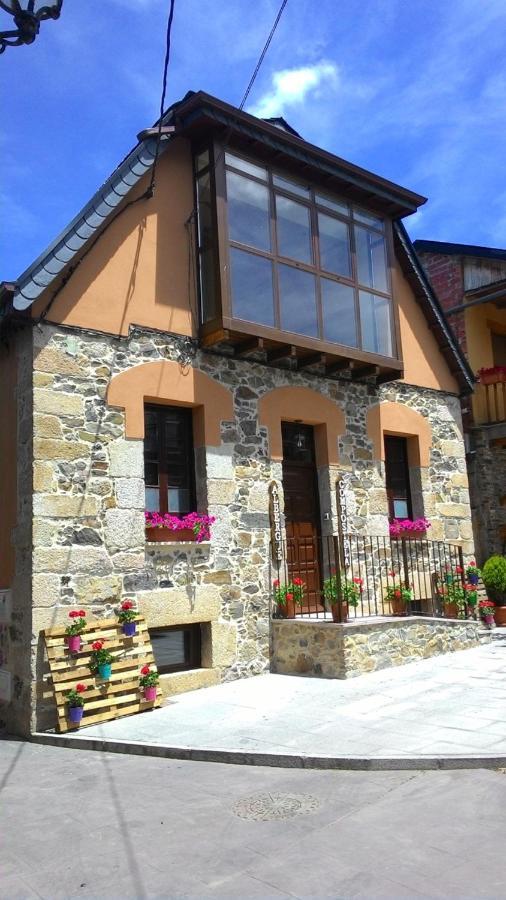 Albergue De Peregrinos Compostela Molinaseca Exteriér fotografie