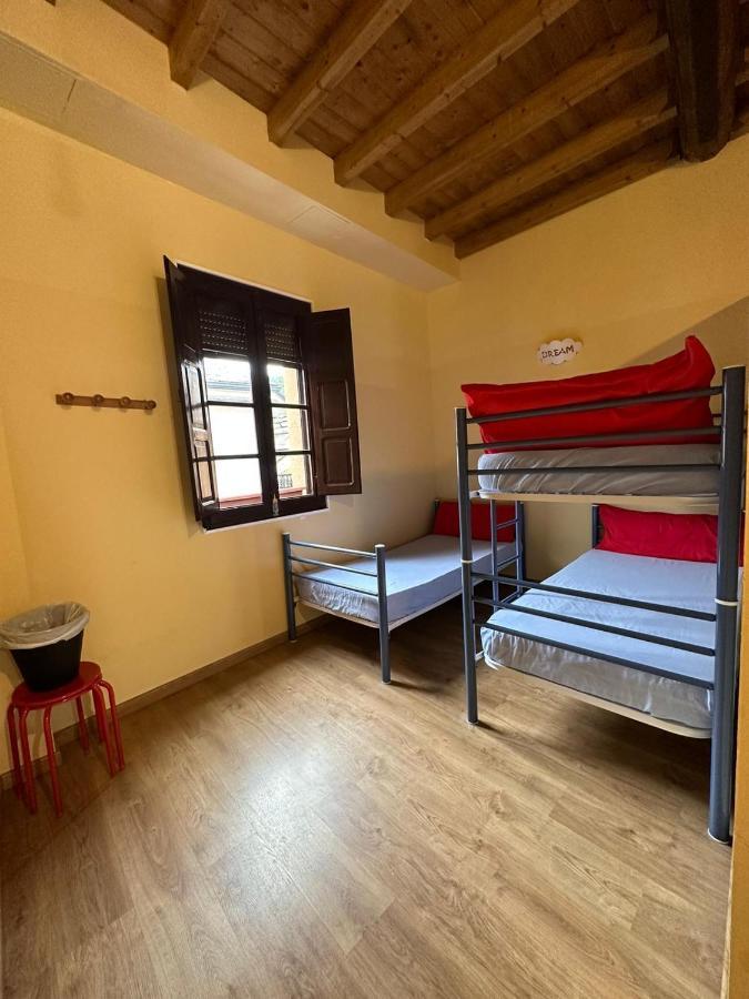 Albergue De Peregrinos Compostela Molinaseca Exteriér fotografie